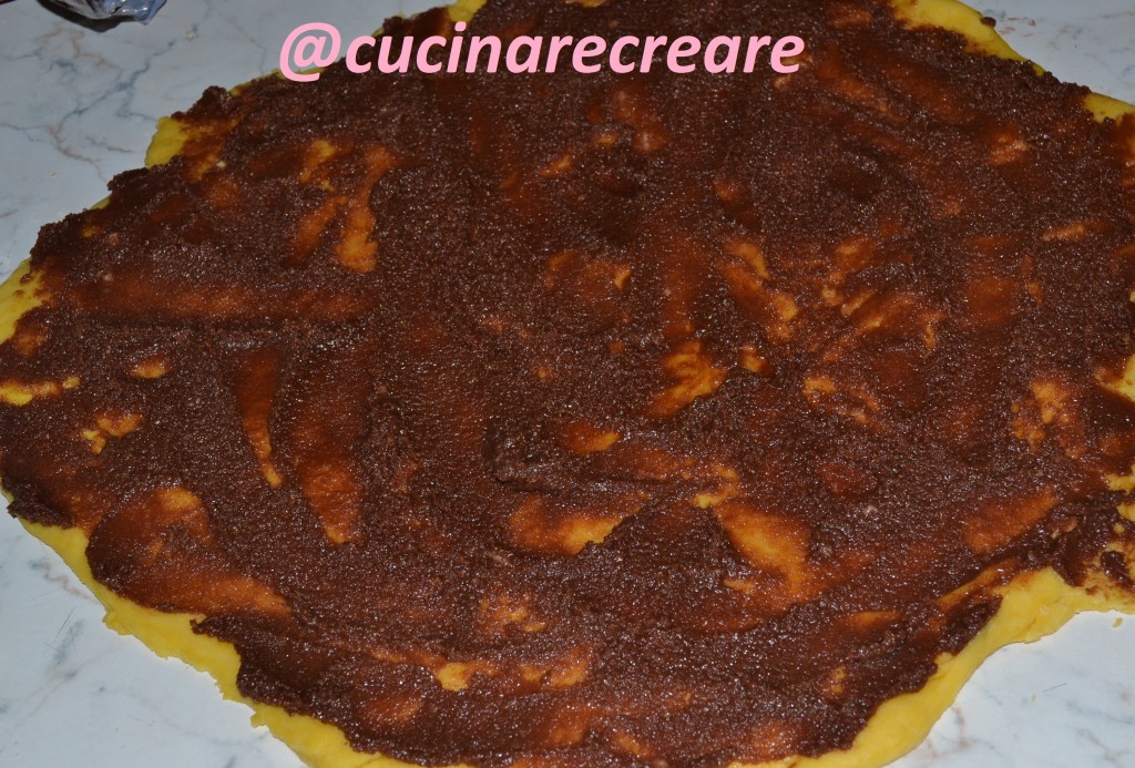 Torta di rose con cioccolato (4)