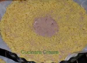 Torta con crena di fragole (1)