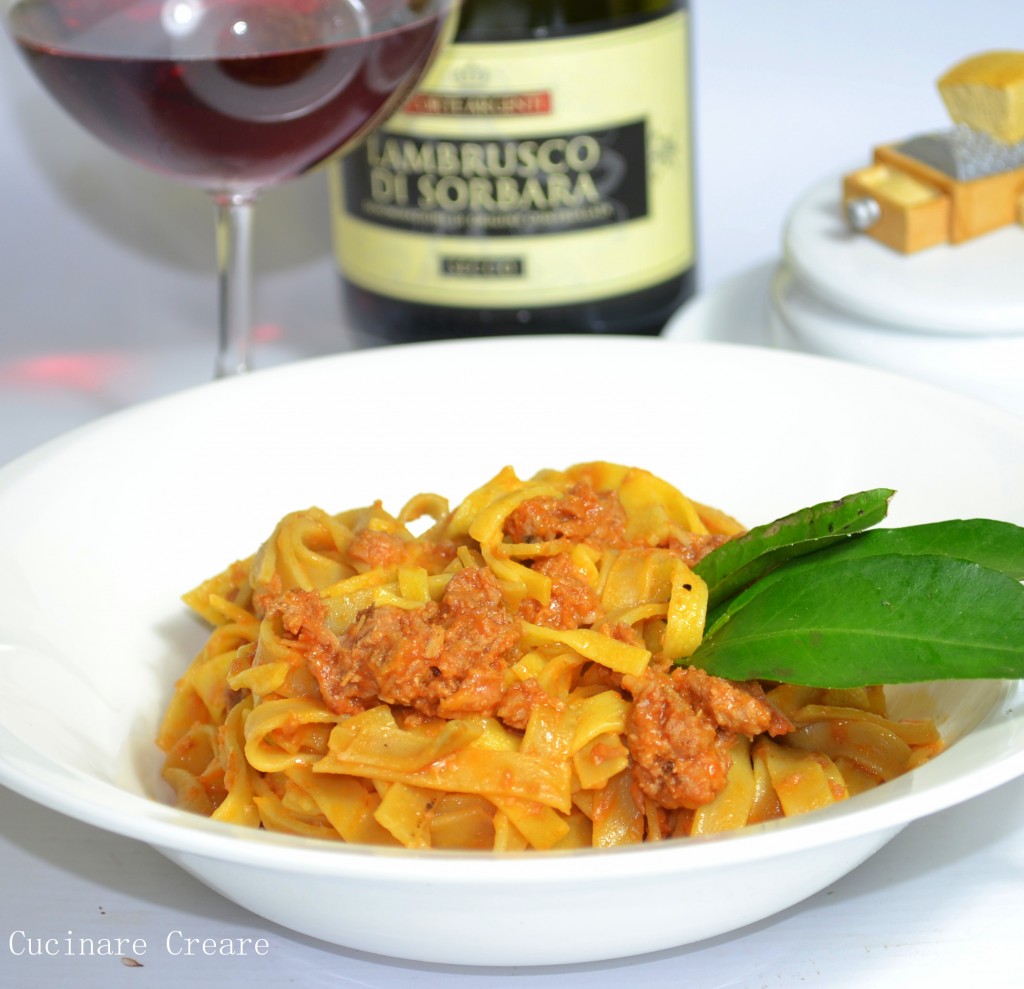 Tagliatelle al ragù (1)