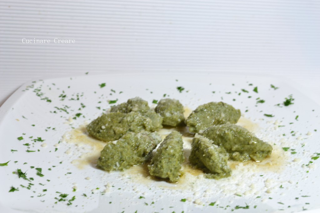 Quenelle di spinaci