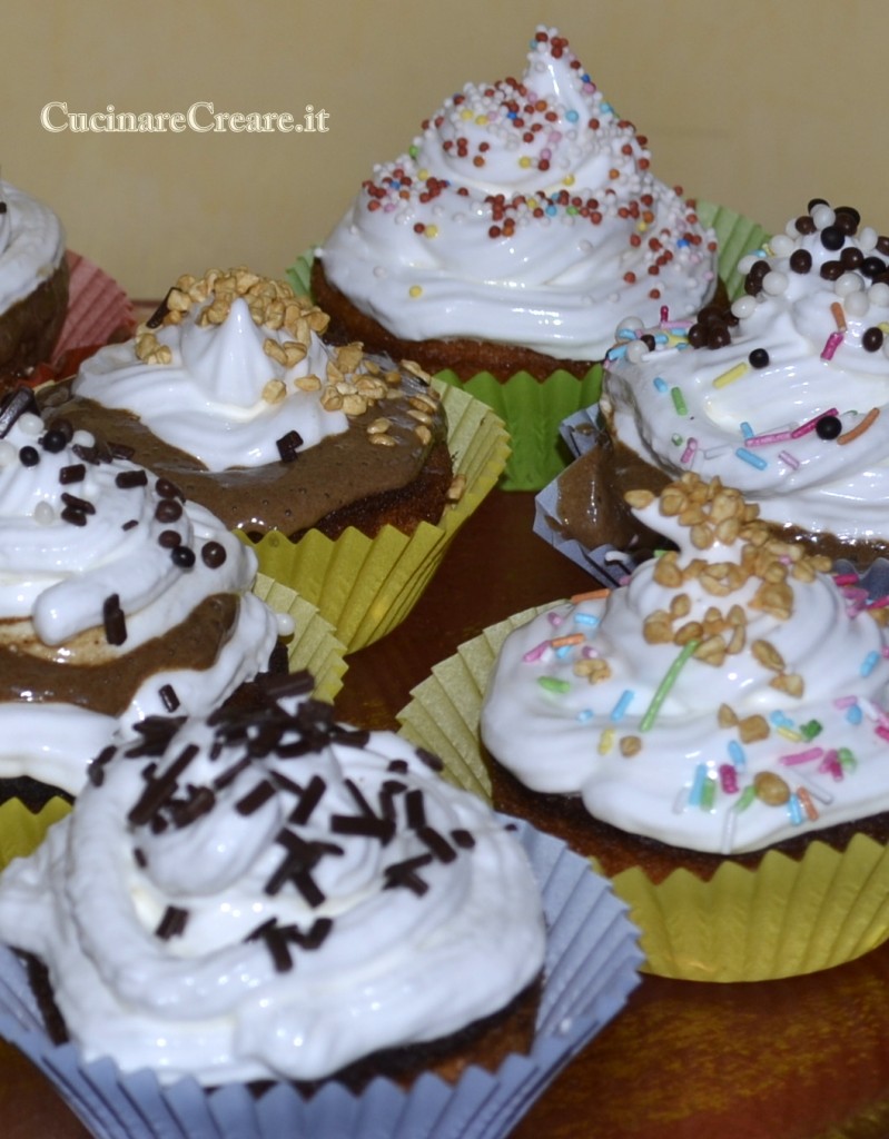 CUP CAKE (2)